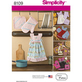 Simplicity 8109 Kitchen Accessories Home Décor Towel Dress, Pot Holder, and Oven Mitt Sewing Pattern, 5 Pieces