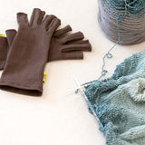 Dritz Comfort, 1 Pair, Size Crafters Glove, Medium (2 Count), Brown Medium (2 Count)